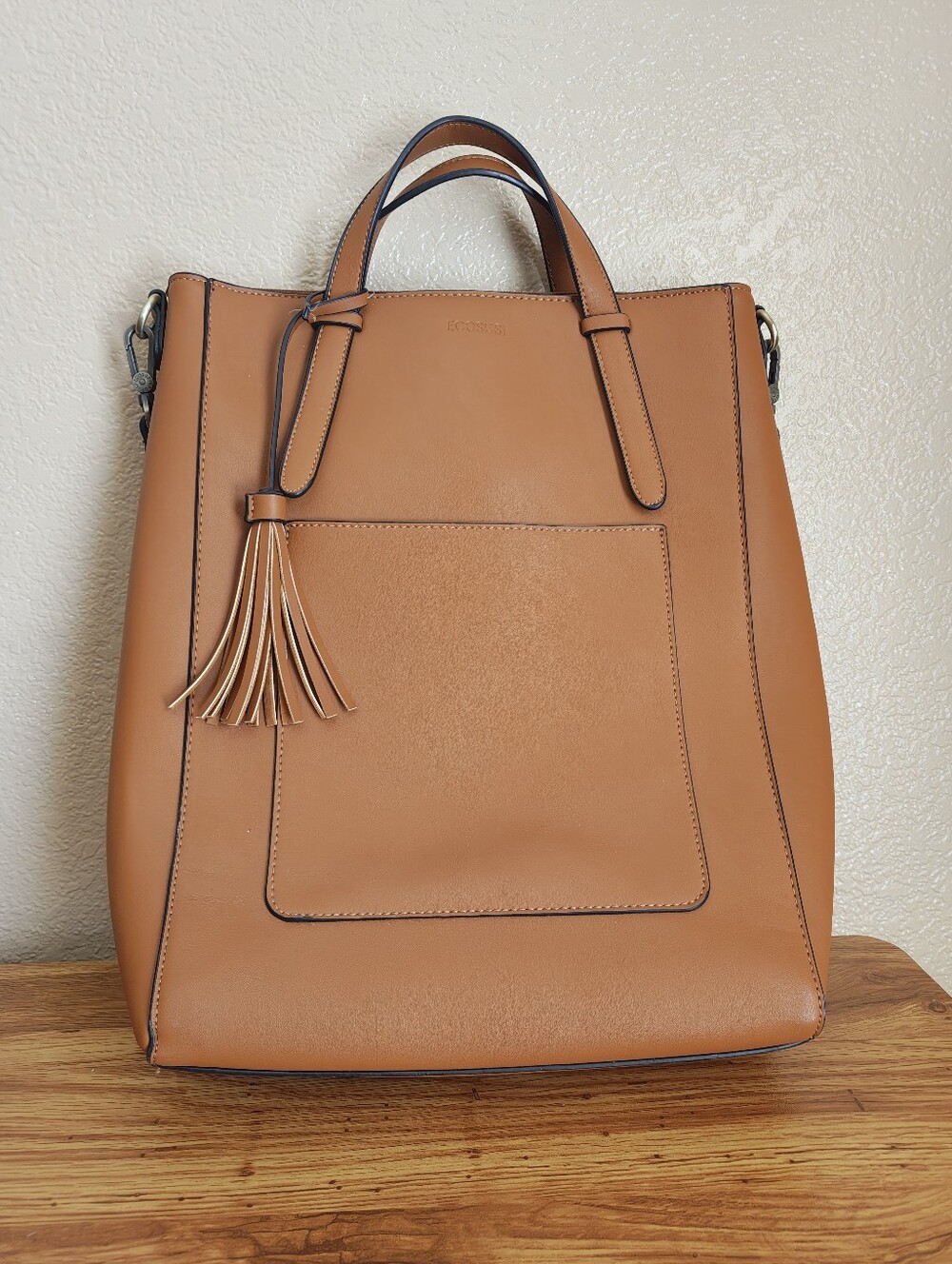 Leather Tote Handbag in Tan - Stylish Everyday Carry
